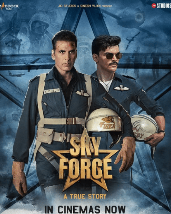 Sky Force Review: Movie Poster featuring Akshay Kumar and Veer Pahariya in Indian Air Force uniforms